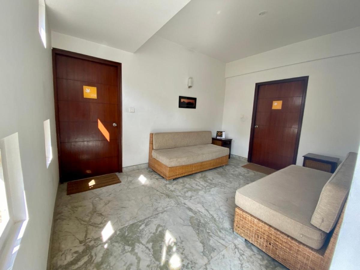 Maple Suites, Serviced Apartments Бангалор Екстериор снимка